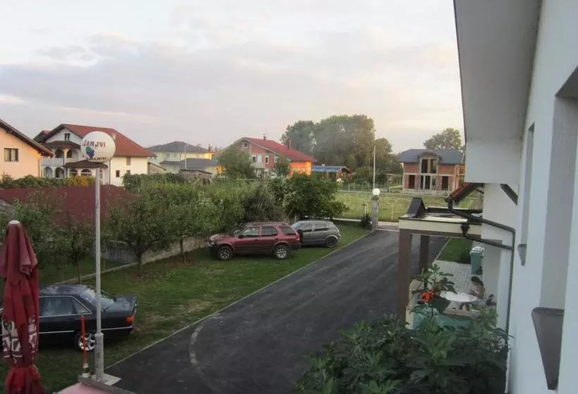 هاستل Pansion Laktaši