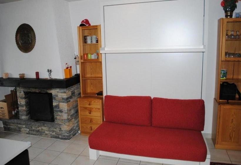 בית מלון כפרי Armina A