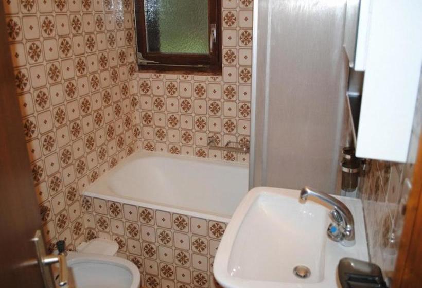 בית מלון כפרי Armina A