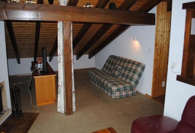 בית מלון כפרי Armina A