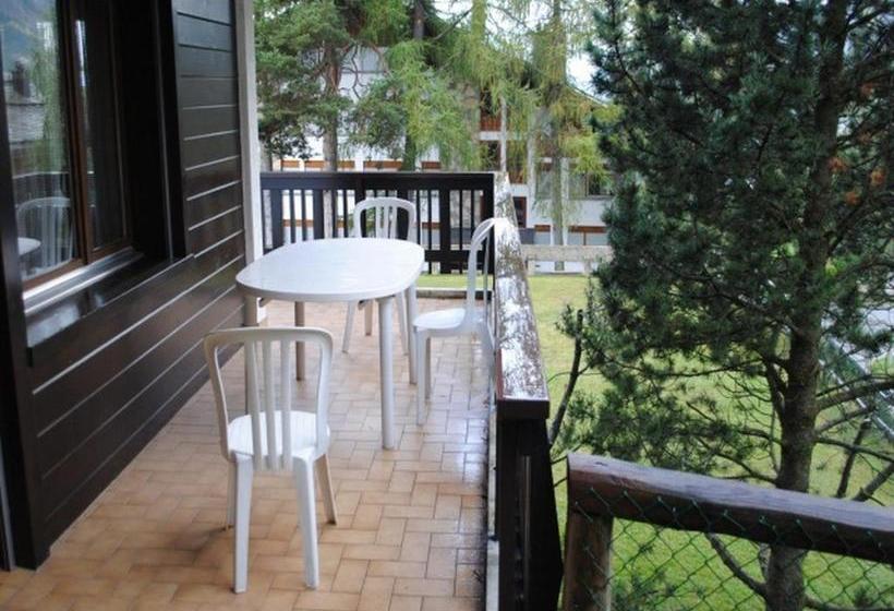 בית מלון כפרי Armina A