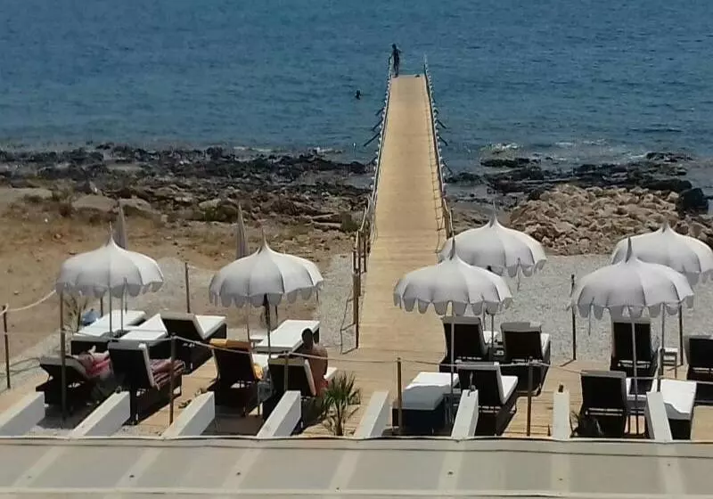 Hotelli Calabernardo Sul Mare