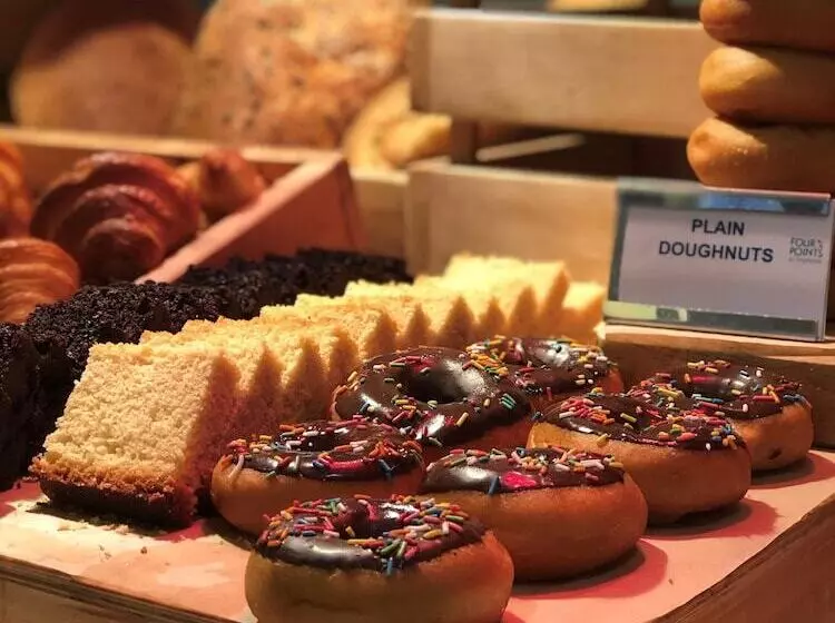 ホテル Four Points By Sheraton Nairobi Airport