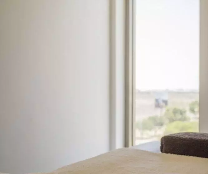 ホテル Four Points By Sheraton Nairobi Airport