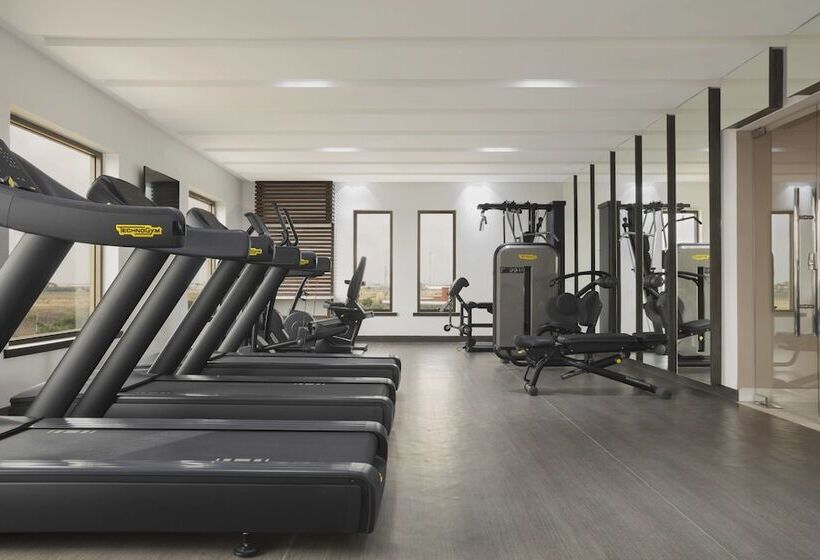 Hotel Four Points By Sheraton Nairobi Airport