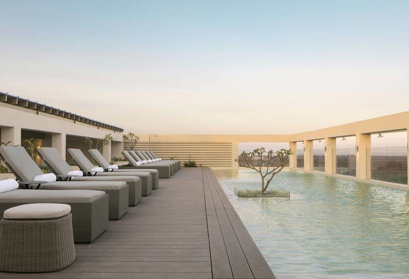 Hotel Four Points By Sheraton Nairobi Airport