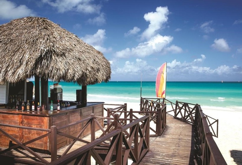 Отель Grand Memories Santa Maria