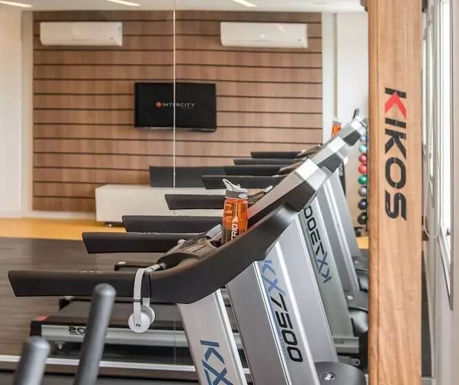 ホテル Intercity Bauru