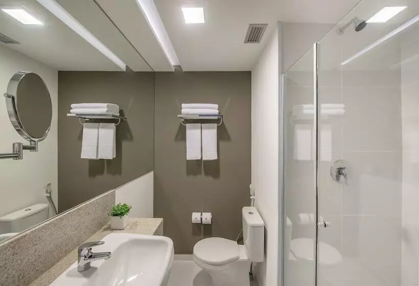 ホテル Intercity Bauru