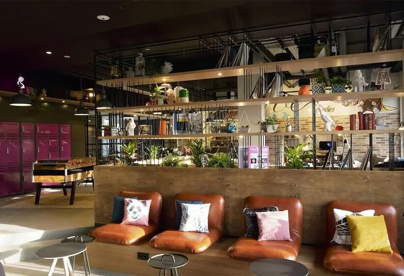 هتل Moxy Berlin Humboldthain Park