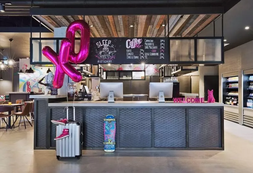 هتل Moxy Berlin Humboldthain Park