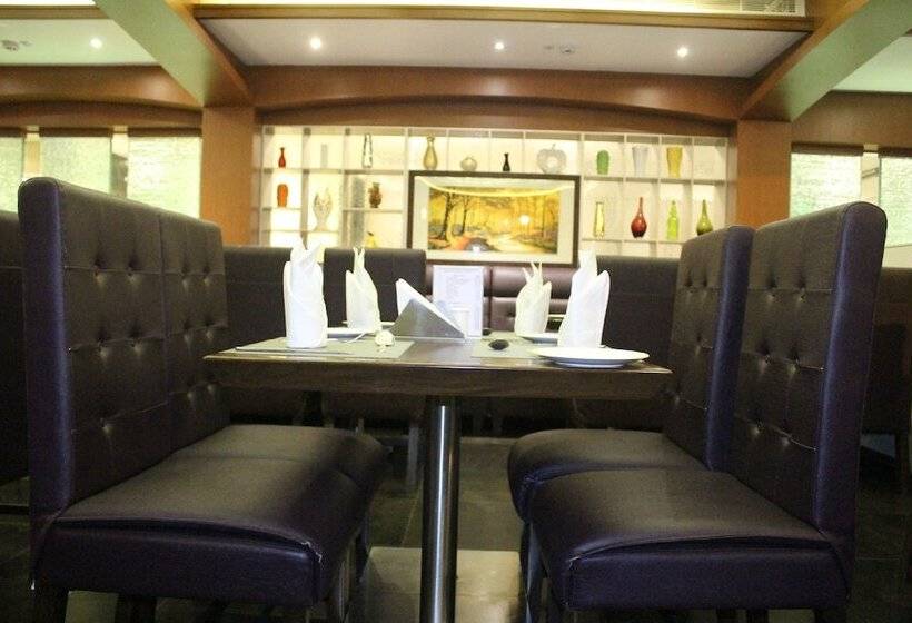 ホテル Nk Grand Park Airport