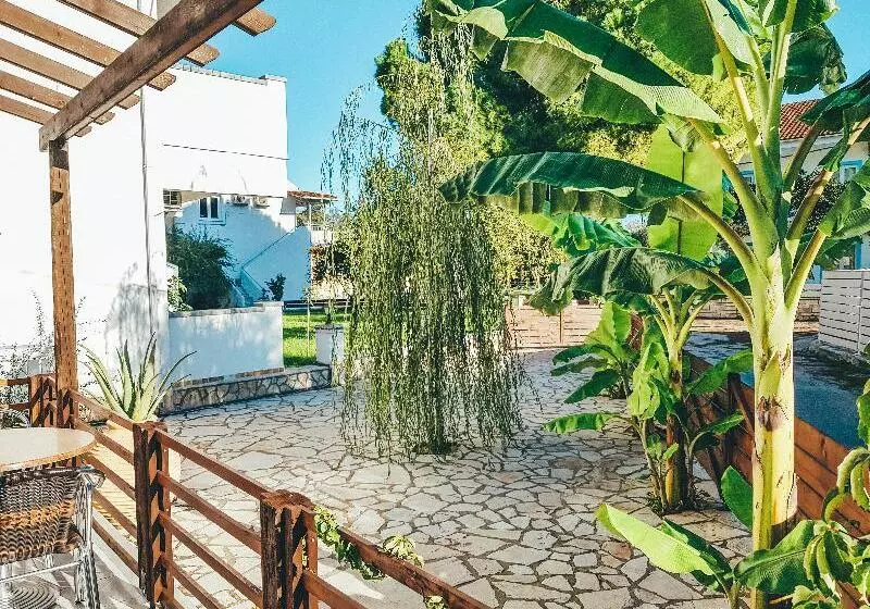 Hôtel Three Seasons