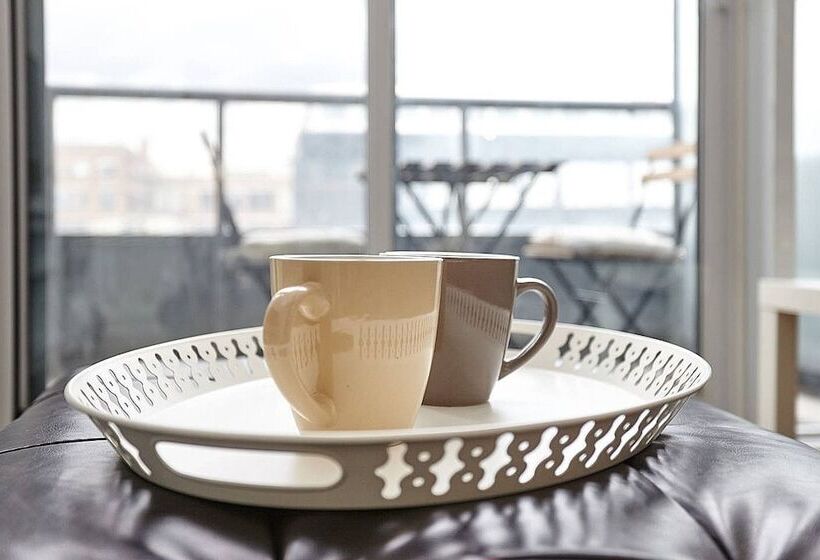 Lavish Suites   Two Story Loft   Downtown Toronto