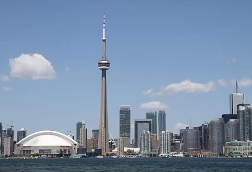 Lavish Suites   Two Story Loft   Downtown Toronto