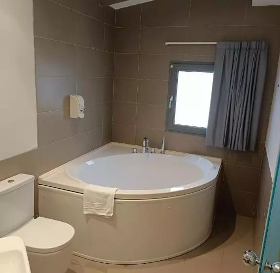 Majatalo Ardigales 11