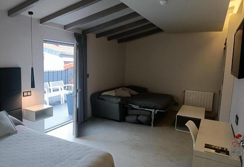 פנסיון Ardigales 11