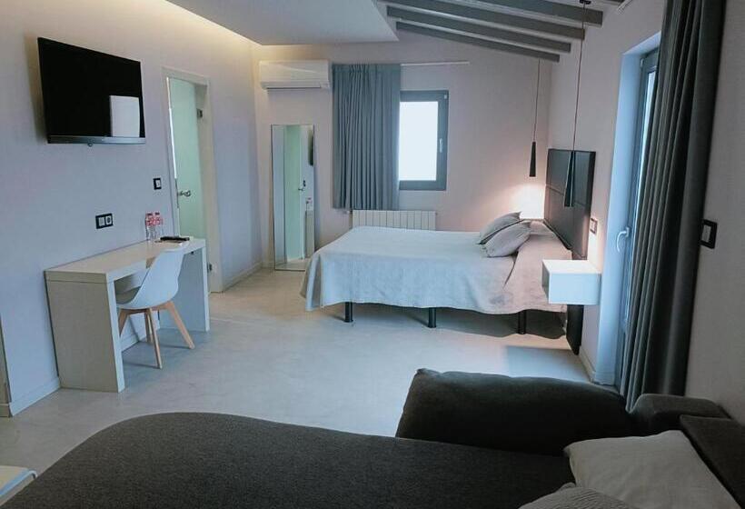 פנסיון Ardigales 11