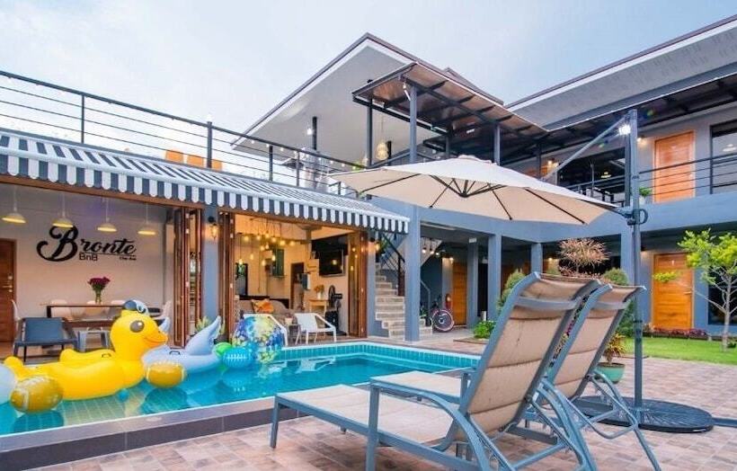 פנסיון Bronte Bnb