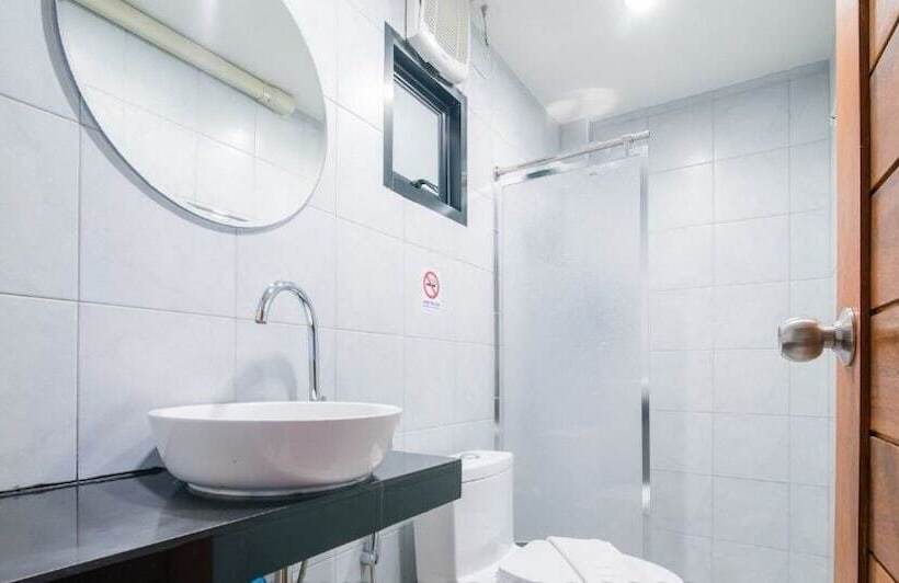 פנסיון Bronte Bnb