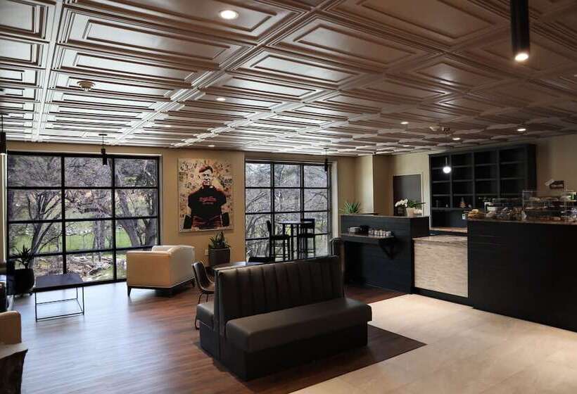 The Hotel At Black Oak Casino Resort