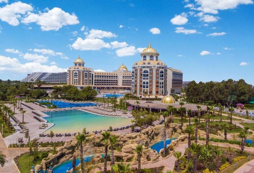 Delphin Be Grand Resort