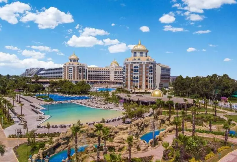Delphin Be Grand Resort
