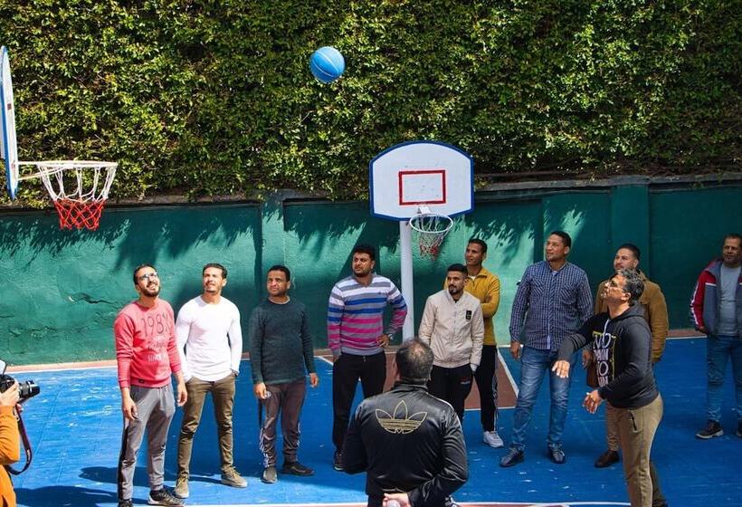 هتل Adham Compound