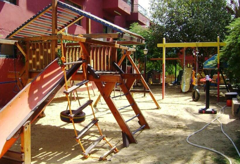 هتل Adham Compound