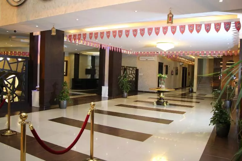 Hotelli Al Muhaidb Residence Al Dowally