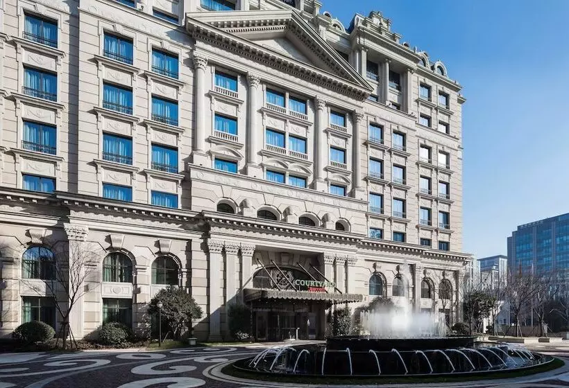 ホテル Courtyard By Marriott Shanghai Changfeng Park