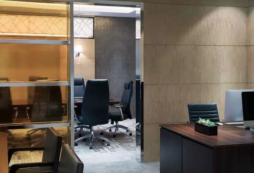 ホテル Courtyard By Marriott Shanghai Changfeng Park