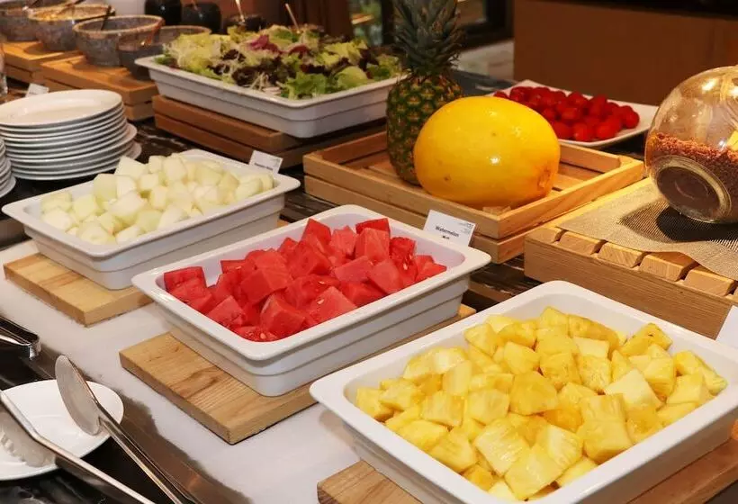ホテル Courtyard By Marriott Shanghai Changfeng Park