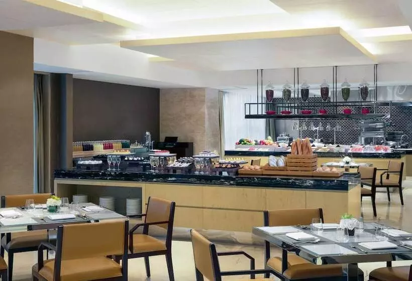 ホテル Courtyard By Marriott Shanghai Changfeng Park