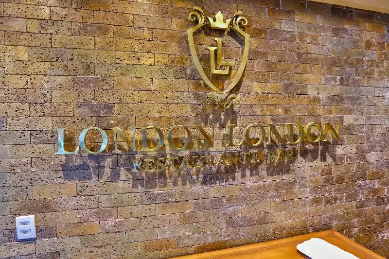 Golden Lis Hotel Boutique