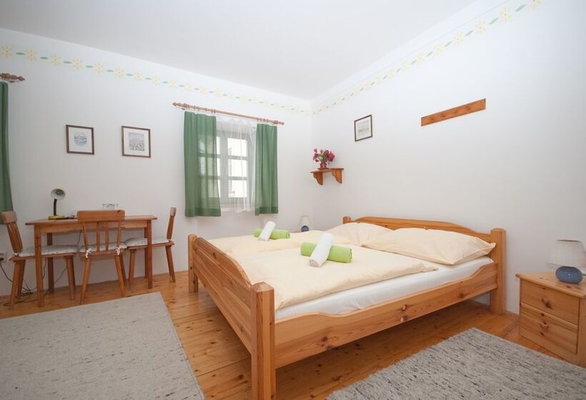 Hotel Hanácký Dvur