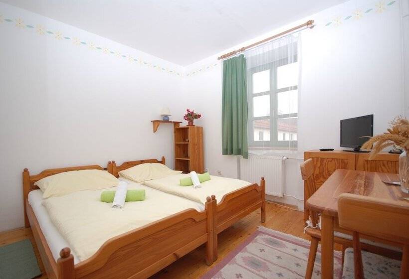 Hotel Hanácký Dvur