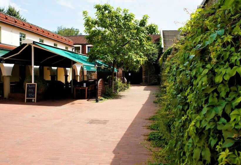 Hotel Hanácký Dvur