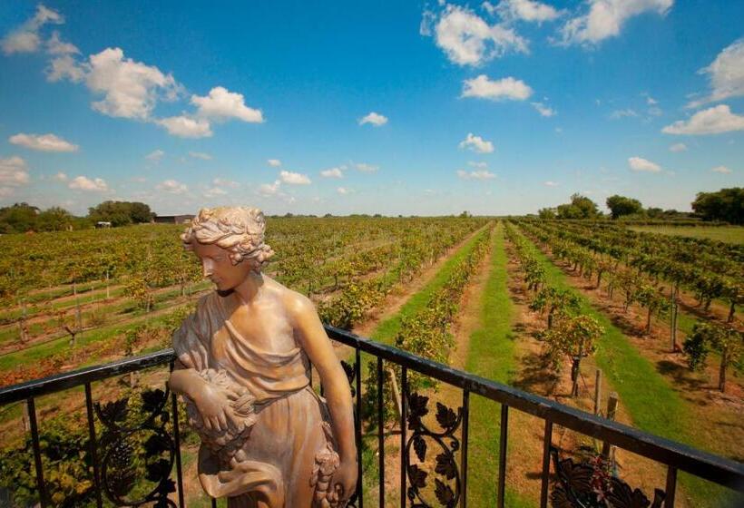 Отель Holiday Inn Express & Suites Bryan   College Station, An Ihg