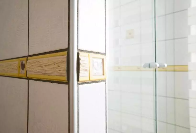 ホテル Hôtel Le Bel Vue
