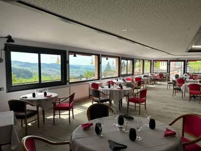 ホテル Hôtel Le Bel Vue