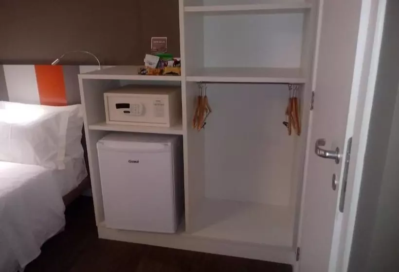 ホテル Intercity Ribeirao Preto