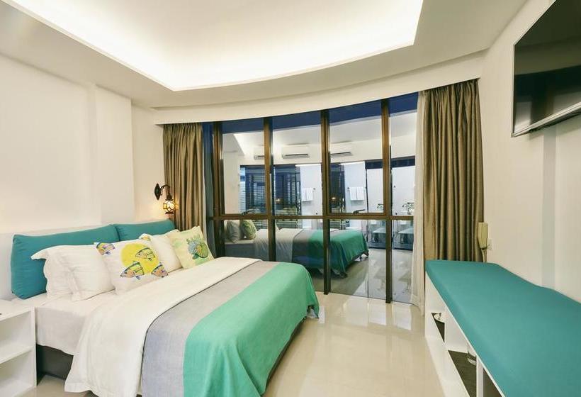 هتل Island Beach House