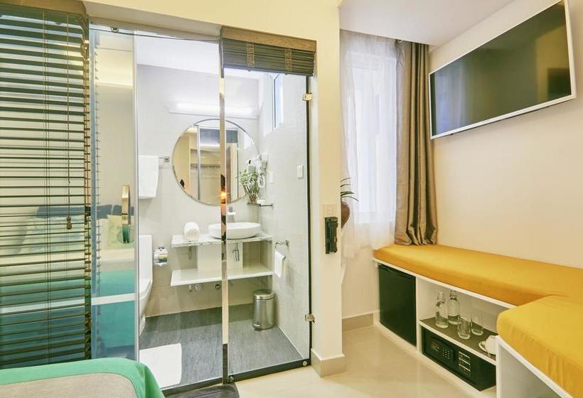 هتل Island Beach House