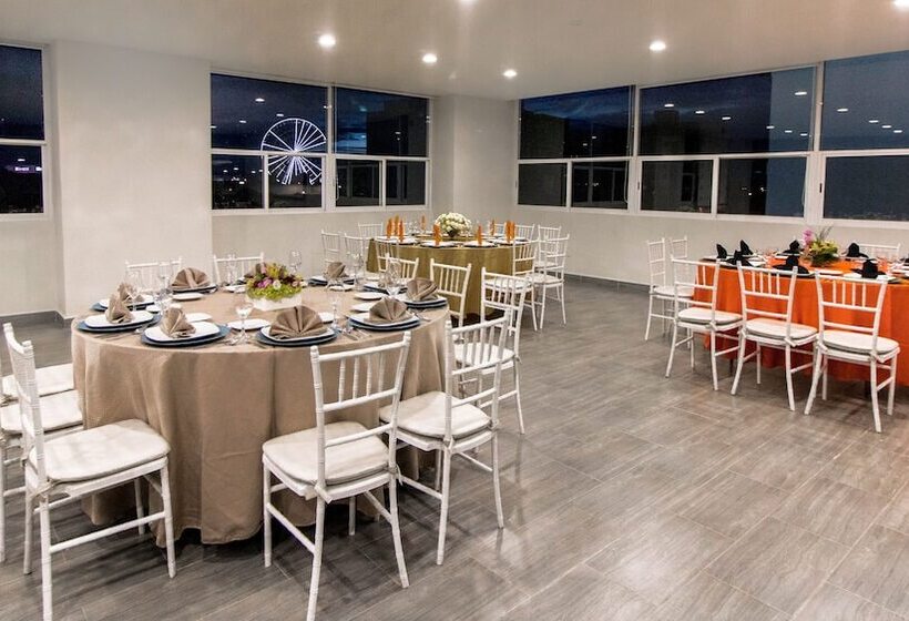 فندق Mision Puebla Angelopolis