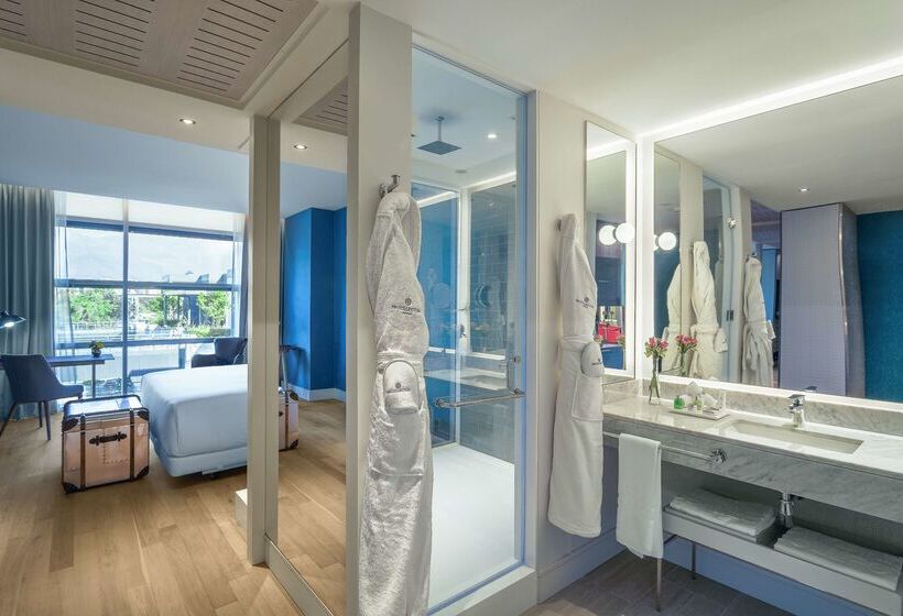 酒店 NH Collection Santiago Casacostanera