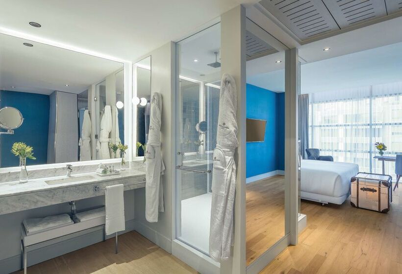 酒店 NH Collection Santiago Casacostanera