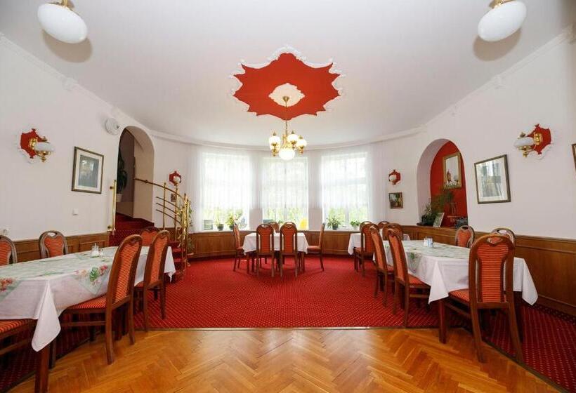 فندق Saint Antonius