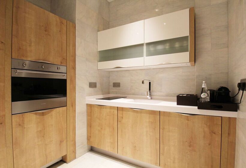 The Hotel Galleria Jeddah, Curio Collection By Hilton