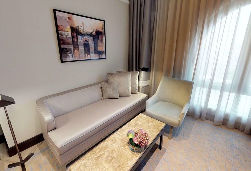 The Hotel Galleria Jeddah, Curio Collection By Hilton